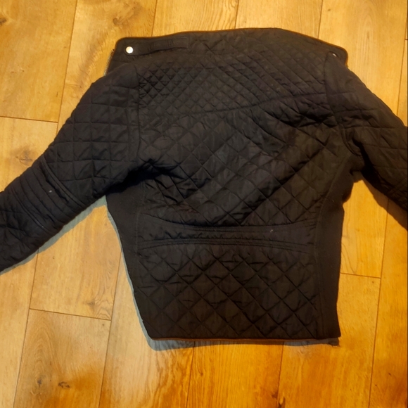 Jacket - Picture 3 of 3